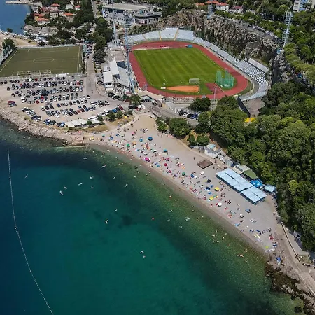 Апартаменты Apartman “Destiny”