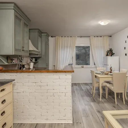 Apartment Apartman “Destiny” Rijeka